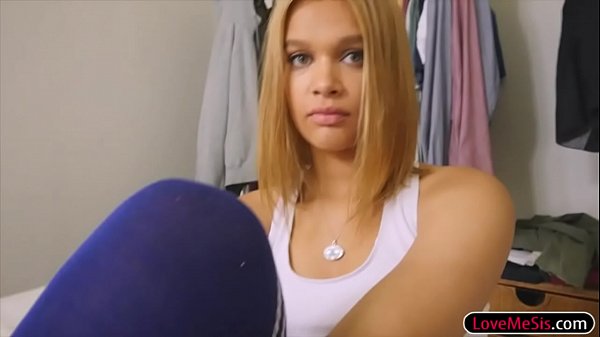 Download Video - Teen cheerleader pounded by her stepbro