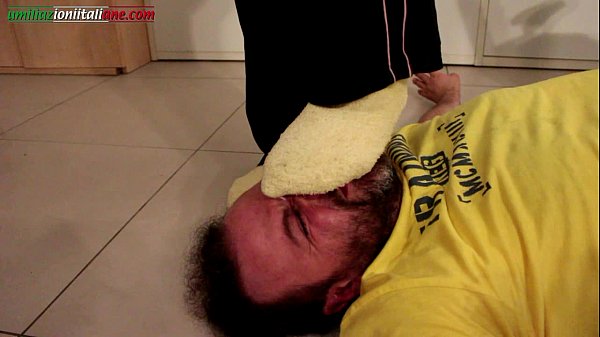 The Carrier Ep1 - Foot Fetish