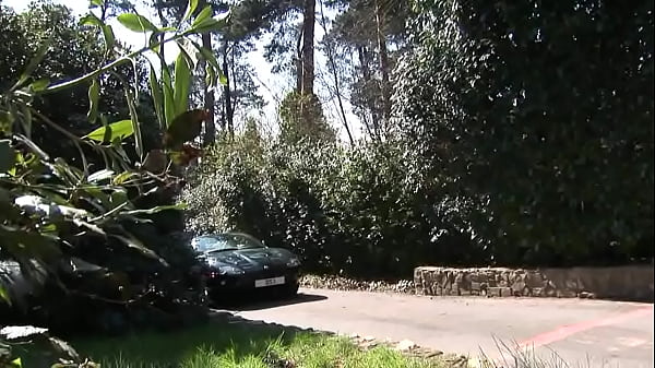 Brunette Rita Faltoyano Sucks Dick Outside And Gets Fucked