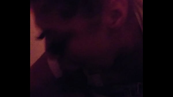 thumb redbone neck