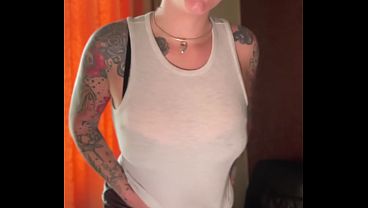 Pony strip tease Lola Maverick