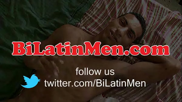 Download Video - Hot latino guy with a nice thick juicy cock