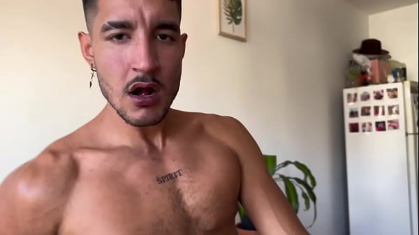 Download Video - Me folla duro mi Profe de la universidad - a pelo con su verga dura - bareback- sem camishina