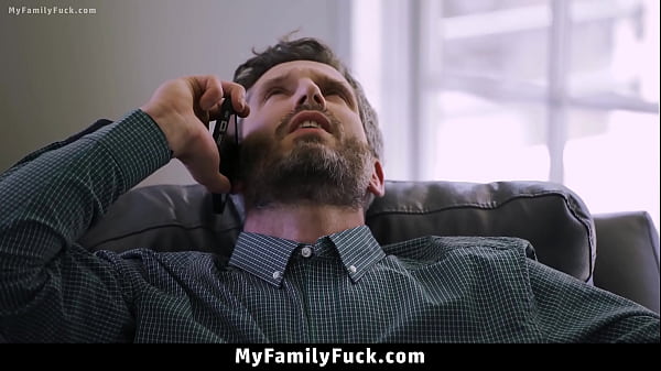 Little Stepdaughter Sucks Her Stepdaddy After He's Scared of Ghost - Myfamilyfuck