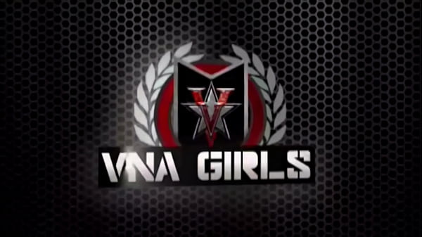 Wet Session W/ Ava Valentina And Selina Moon Sharing Rome Major's BBC!