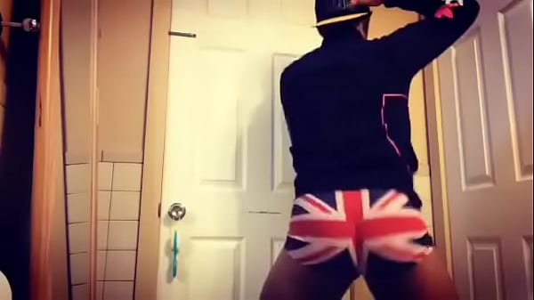 VISIT ⤵  ? TWERKTHATASS by 2lion king panty  ? clip  281891