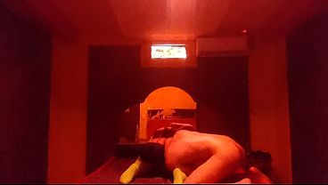 Le chupo la cola y vagina en motel