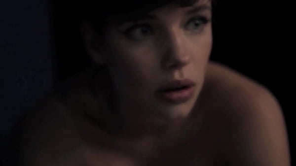 Download Video - Bruna Linzmeyer Peladinha Muito Gostosa