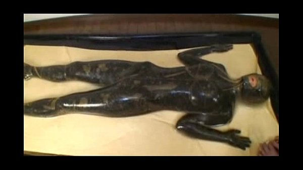 japanese latex catsuit 18 vacbed