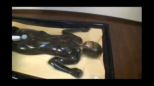 japanese latex catsuit 18 vacbed