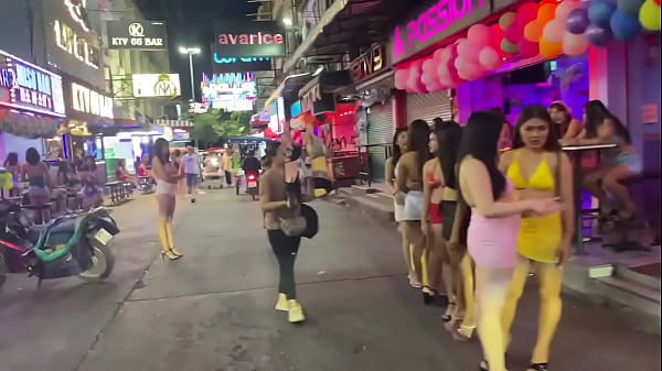  #GoGoGirls #BarGirls #FreelancerLife #ContentCreator #ThirstTrap #HeelsOnPoint #ThongLife #PantyVibes #Fi    