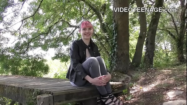 skinny teen does first porn casting