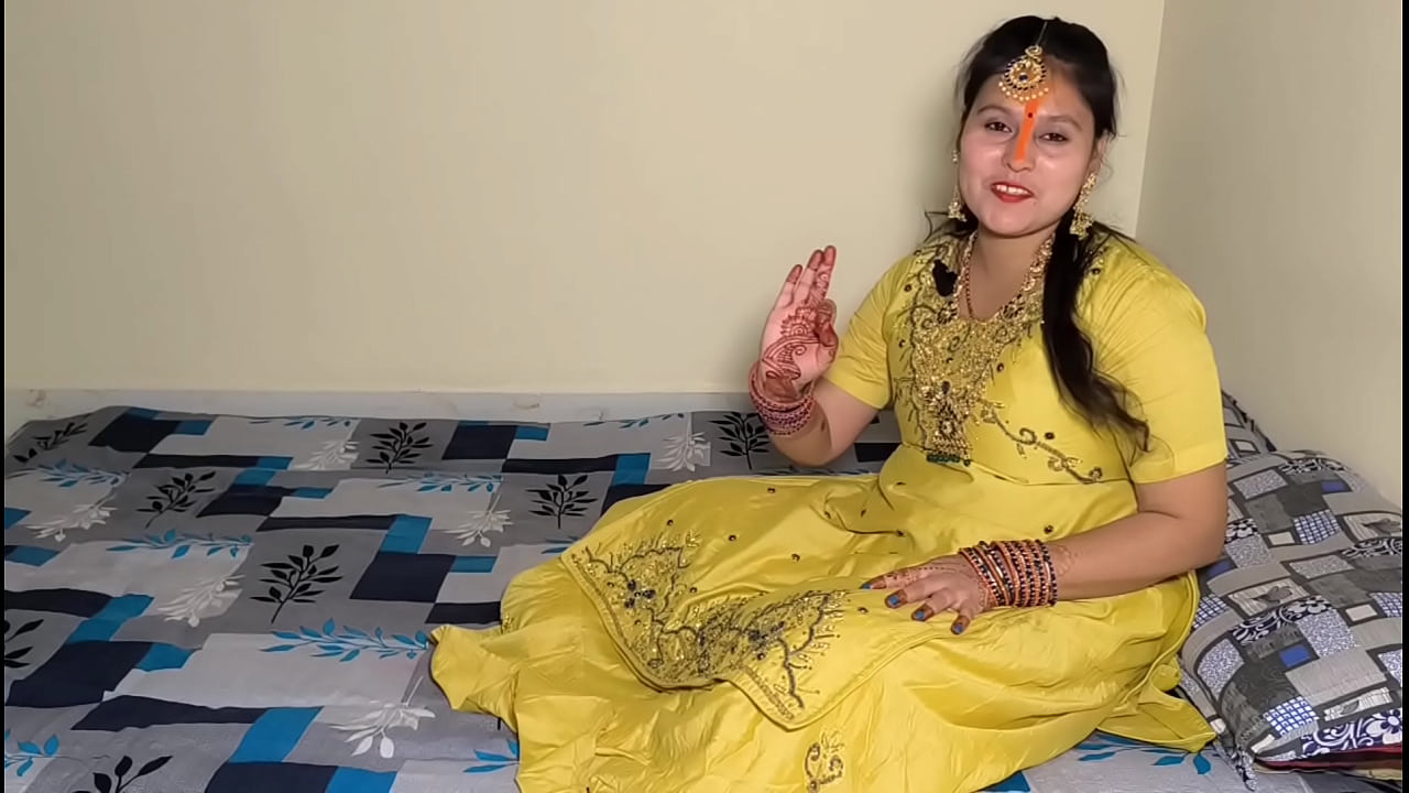 Petite Indian teenie fucks extremely hard with dirty desi hindi talking