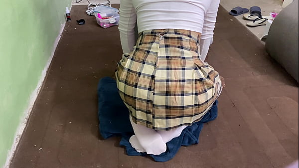 Download Video - sexy universitaria comiendo polla y ano la muy guarra