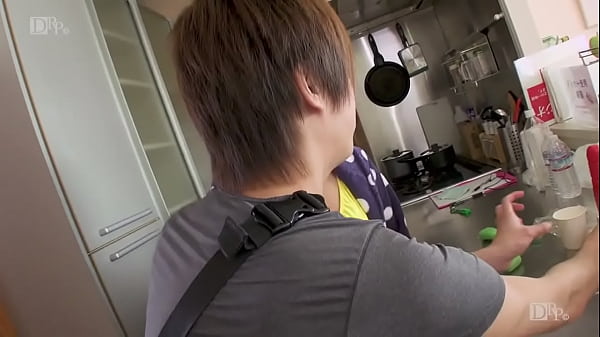 An exotic actress who misleads AD during shooting Kasukabe Konoha 1