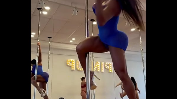 thumb pole dance mare