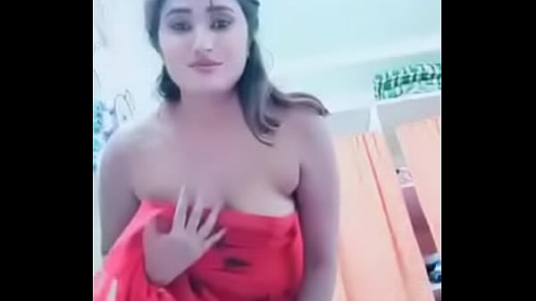 Swathi naidu showing her body and wearing red saree