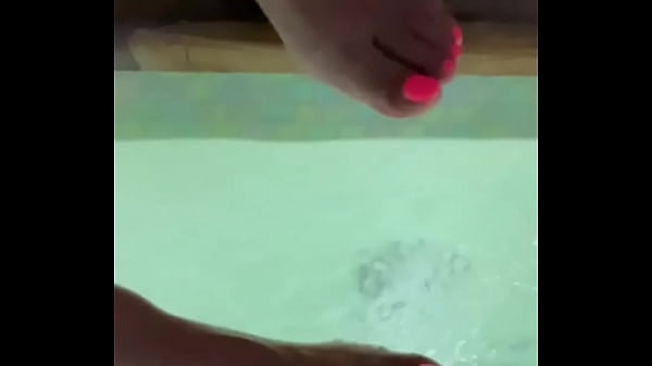 imagine what I can do to you with my feet