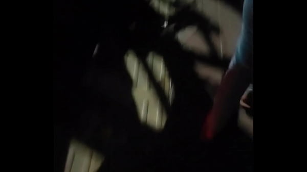 thumb hot ass