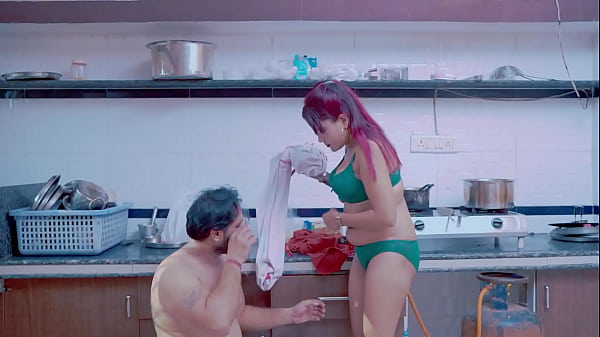 Download Video - Super sexy newly married Bhabhi fucked hard by her devar in the kitchen