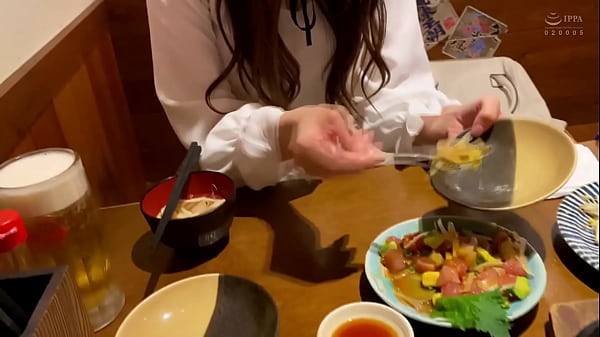 https://bit.ly/3qB0oZy Mashiro is an anime geek slut. She had a sex for the first time in three years.  Her fine skin and deep wetting shaved pussy is so sexy. Japanese amateur homemade porn.