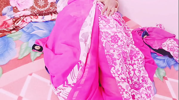 Desi sexy saree hot bhabi self sex fingering. Telugu dirty talks.