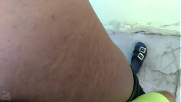 while my wife rests i fuck my stepdaughter in the backyard