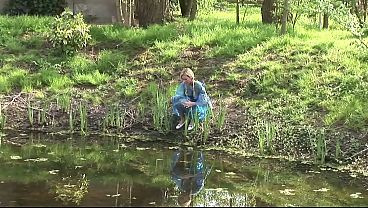 Lost blonde filly Aneglina Love used by two maked strangers