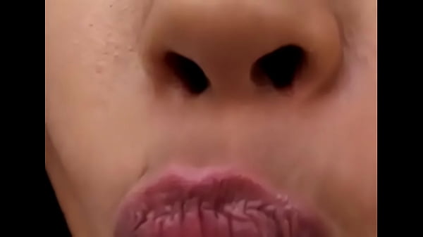 Black slut b. face fuck