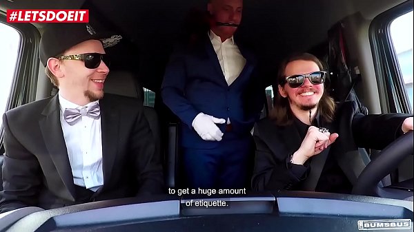 Blonde Tourist-Girl need to fuck on the way to the airport (Blanche Bradburry)