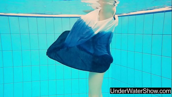 Young and hot teen Avenna in the pool