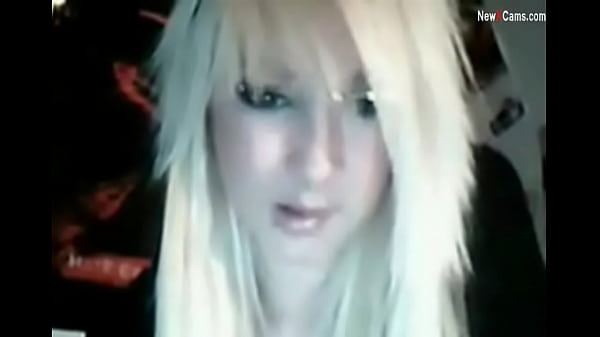 Hot Blonde Cam Show