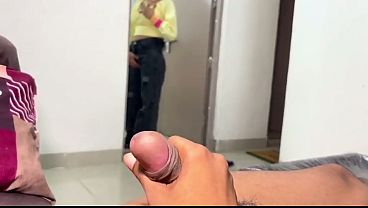 Bhabhi Ne Birthday per Dever Ko Surprise Diya or Apni Chut Di Gift Mein