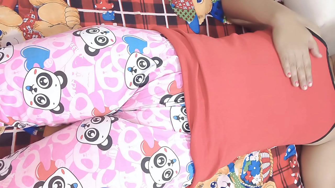 Indian girl love every day doggy style after college