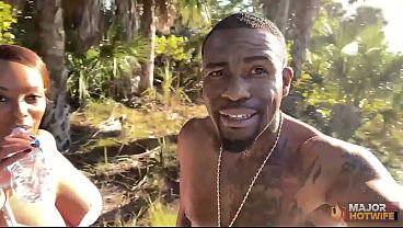 Yum The Boss And Rome Major In Busty Curvy MILF Poolside Deep Pound!