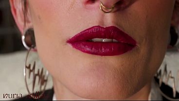 WIFE LEZDOM TRAINING (foot domination)