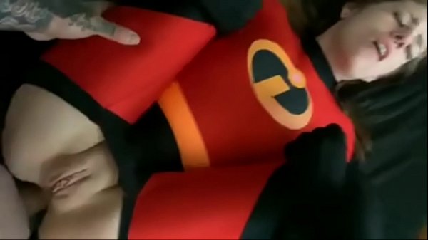 Download Video - Cosplay de Violeta