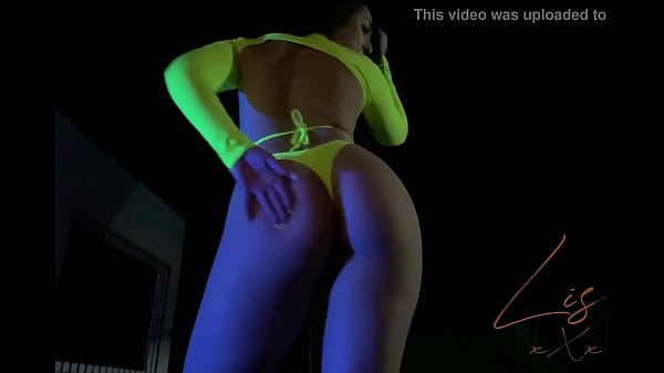 Big booty dancing | Lis Xxx