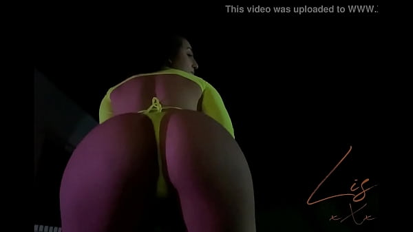 Big booty dancing | Lis Xxx