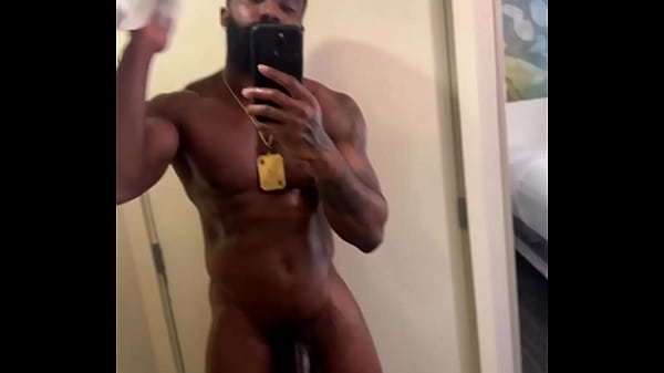 WoodMorning ️️ Who got a deep throat?