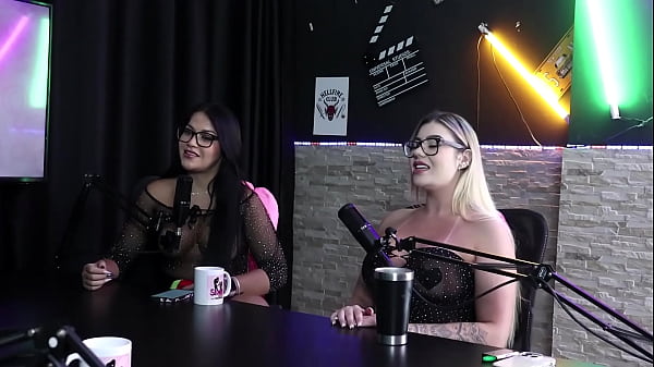 GABE SPEC NO SWING CAST COM TIFANY ROCHA (SHEER/RED)
