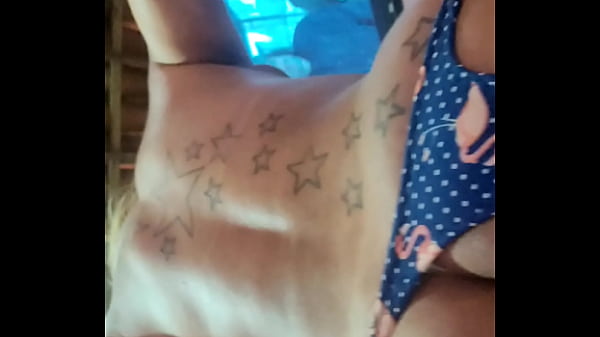 Download Video - Aquela sentada que Homem gosta pra gozar l&aacute; dentro