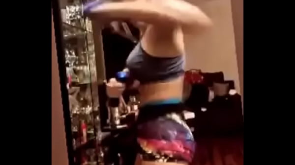 Bigtits influencer exercising