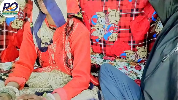 Desi village Bhabhi got body massage from brother-in-law and fed him milk from her breasts in return of sex Episode 1