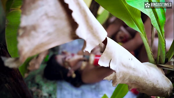 Download Video - Pati ke chhote bhai apne hi nai nawalee bhabhi ko impress karke chodne ka maja luta jab ghar pe bhaiya nahi tha