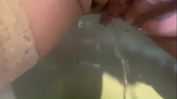 MilfyCalla - Play with pee compilation 2