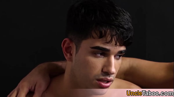 Download Video - Cute brown skinned teen offers his smooth and bubbly ass for bareback fucking