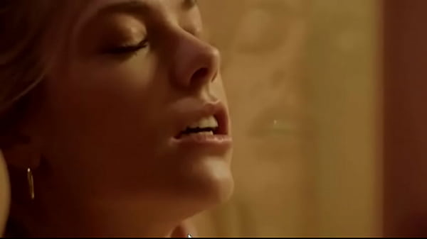 Hot sex scene of Laura Lapdrida in Millennials