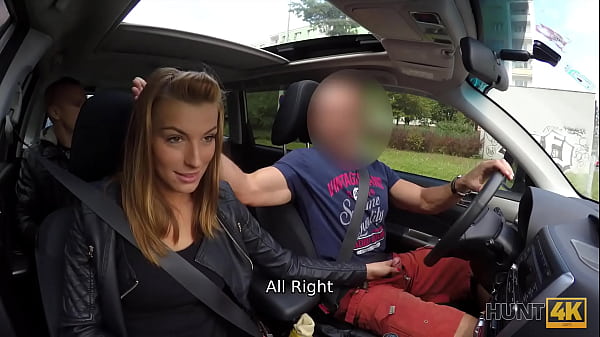 HUNT4K. Chick with perfect ass and boobs gets paid for sex in car