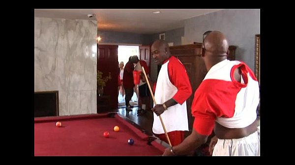 Download Video - Austin Taylor&comma;Kelly Divine & Tara lynn Foxx